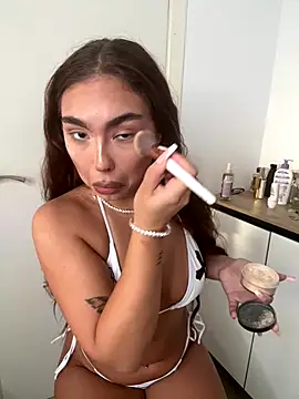 mint melissaaa online show from September 30, 2025, 4:01 pm