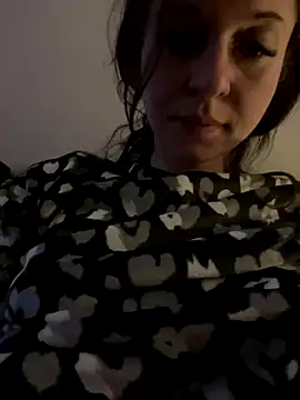 Snapshot of vienncica chatting on December 5, 2024, 12:52 am vienncica online show from December 5, 2024, 12:52 am