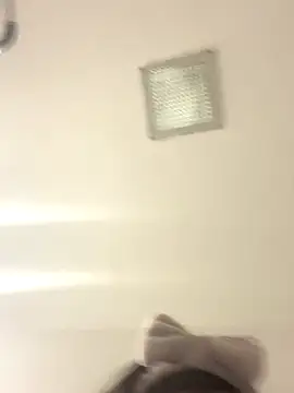 Snapshot of vienncica chatting on December 9, 2024, 3:18 am vienncica online show from December 9, 2024, 3:18 am