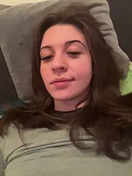 Snapshot of vienncica chatting on February 9, 2025, 5:19 am vienncica online show from February 9, 2025, 5:19 am