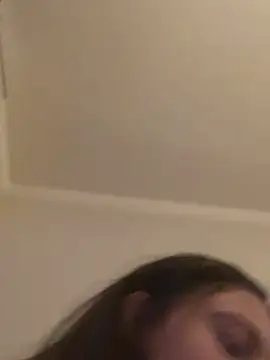 Snapshot of vienncica chatting on March 2, 2025, 10:16 pm vienncica online show from March 2, 2025, 10:16 pm