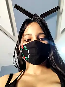 Snapshot of Varnika_aarora chatting on December 27, 2024, 8:13 am Varnika aarora online show from December 27, 2024, 8:13 am