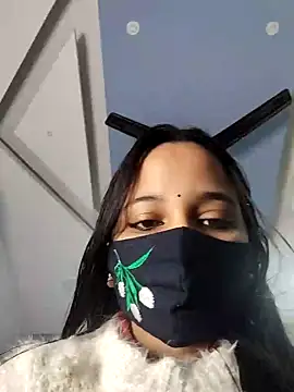 Snapshot of Varnika_aarora chatting on January 3, 2025, 12:19 pm Varnika aarora online show from January 3, 2025, 12:19 pm