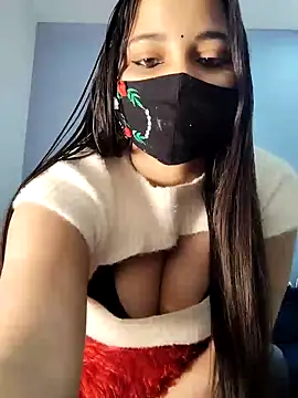Snapshot of Varnika_aarora chatting on January 15, 2025, 2:17 am Varnika aarora online show from January 15, 2025, 2:17 am