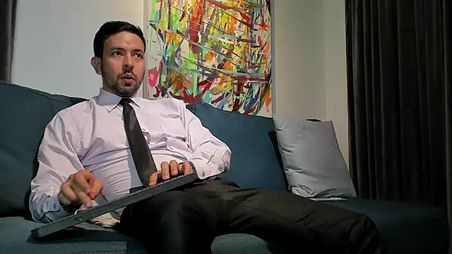 tommy raym0ndg online show from January 9, 2025, 10:20 pm