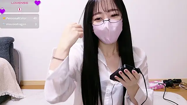 Rio chan  online show from November 25, 2025, 1:00 pm