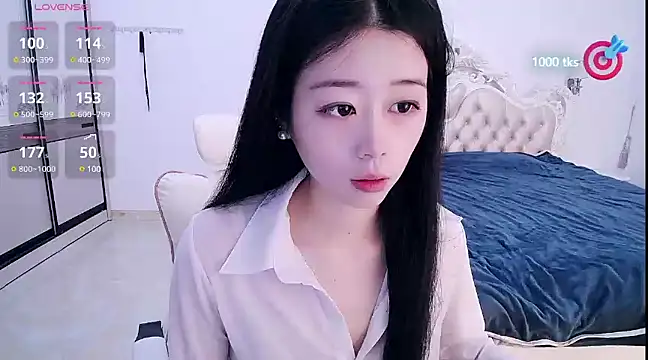CN-xiaofei online show from January 25, 2025, 2:47 am