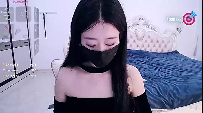 CN-xiaofei online show from January 27, 2025, 5:47 am