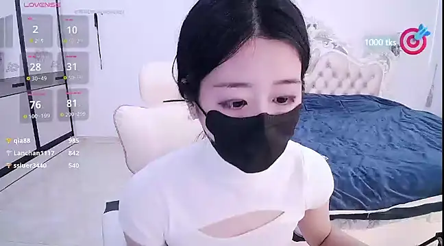 CN-xiaofei online show from February 9, 2025, 8:44 am