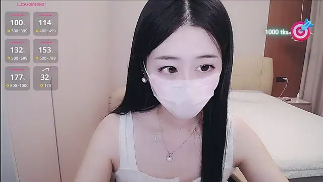 Snapshot of CN-xiaofei chatting on October 1, 2025, 5:35 am CN-xiaofei online show from October 1, 2025, 5:35 am