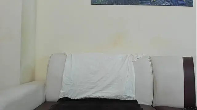 Snapshot of lunainsane58 chatting on February 26, 2026, 1:43 pm lunainsane58 online show from February 26, 2026, 1:43 pm