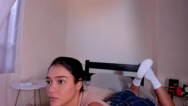 evely coelloo online show from March 5, 2025, 5:08 pm