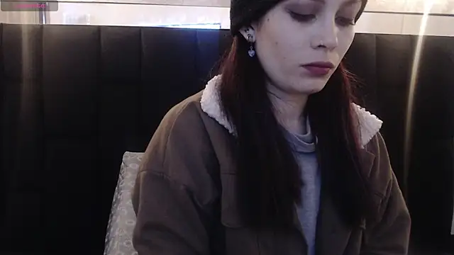  yuyi online show from December 31, 2024, 1:08 pm