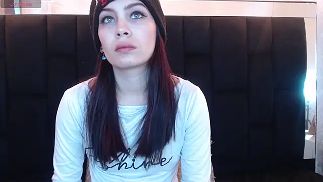  yuyi online show from January 6, 2025, 11:07 am