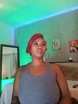 nahiarapalmer19 online show from September 13, 2025, 4:51 pm