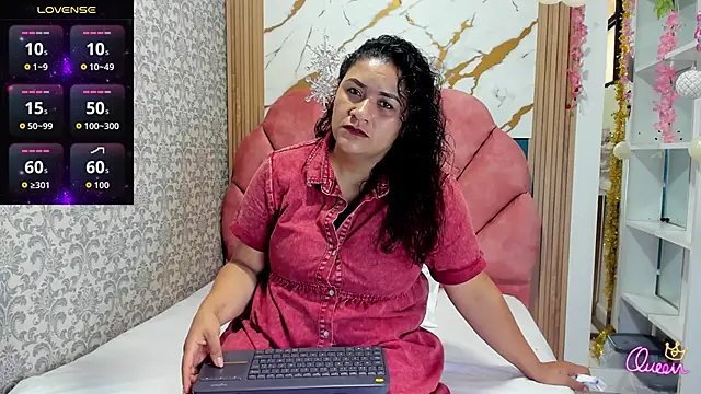 valeria rivera1 online show from December 18, 2025, 2:23 pm