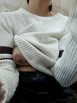 jihane-44 online show from December 19, 2024, 3:41 pm
