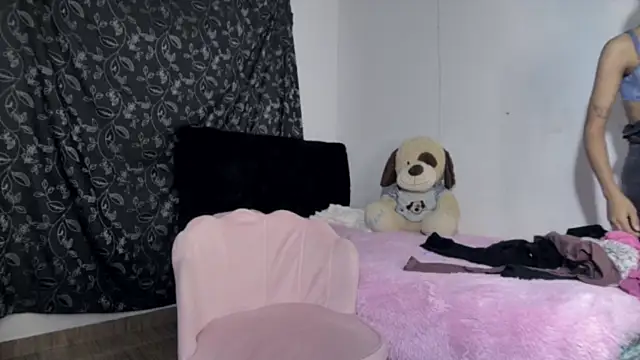 Snapshot of Michi_sexy chatting on March 20, 2026, 2:49 am Michi sexy online show from March 20, 2026, 2:49 am