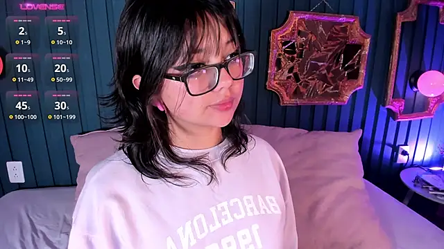 missy taylor  online show from February 25, 2025, 5:36 pm