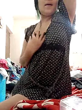 Snapshot of Seina_88 chatting on February 4, 2025, 2:32 pm Seina 88 online show from February 4, 2025, 2:32 pm