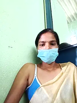 anusiya01 online show from October 8, 2025, 4:10 am