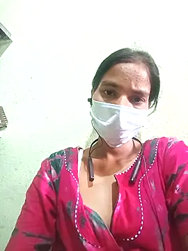 anusiya01 online show from November 16, 2025, 9:04 am