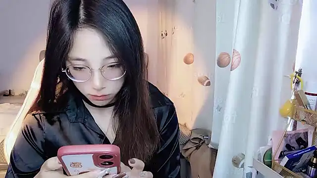 ooo   mimi online show from December 12, 2024, 2:04 am