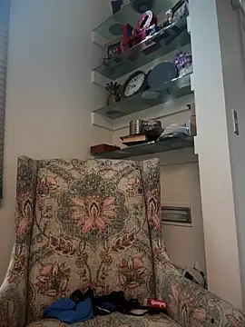 camdanz777 online show from November 2, 2025, 1:46 pm