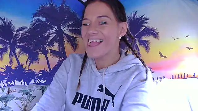 Sexyhottpunani online show from October 28, 2025, 4:42 pm