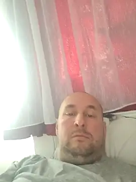 intx800 online show from October 9, 2025, 2:04 pm