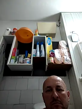 intx800 online show from April 15, 2026, 6:26 pm