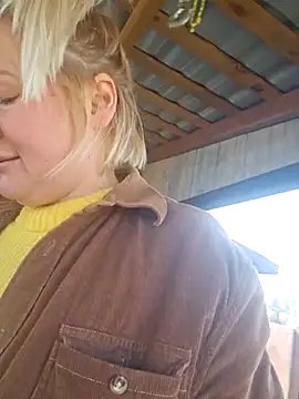 Snapshot of -Schweppes- chatting on March 20, 2025, 9:26 am -Schweppes- online show from March 20, 2025, 9:26 am