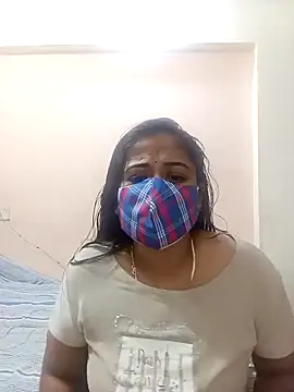 Snapshot of DIZZLING_DIVA chatting on December 26, 2024, 5:40 pm DIZZLING DIVA online show from December 26, 2024, 5:40 pm