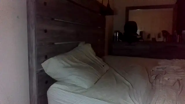 Mcoleman4642 online show from February 22, 2026, 3:51 am