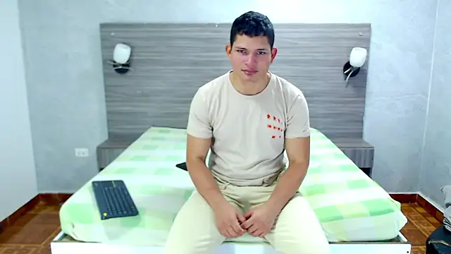 Loony Zion online show from December 5, 2025, 1:20 pm