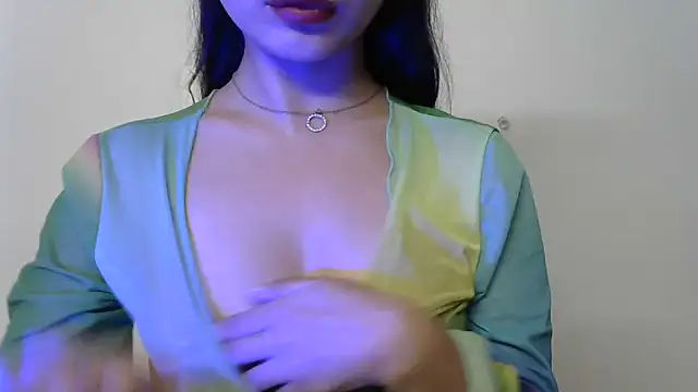 amrita2210 online show from October 3, 2025, 10:07 pm