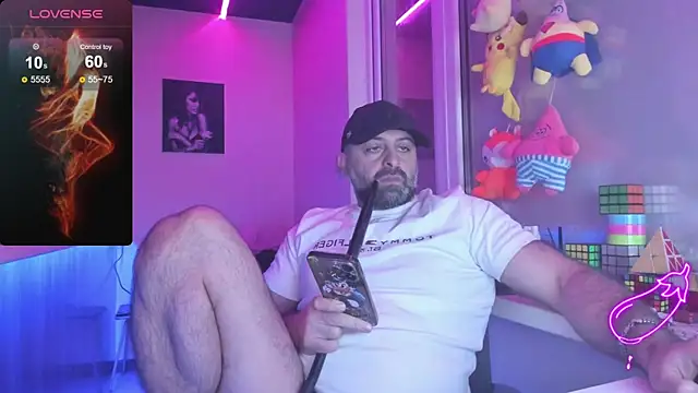 MAGABEAR077 online show from February 20, 2025, 2:13 pm