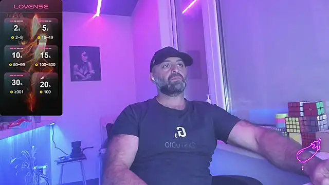 MAGABEAR077 online show from September 12, 2025, 4:01 am