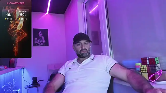 MAGABEAR077 online show from September 13, 2025, 12:27 pm