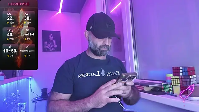 MAGABEAR077 online show from September 19, 2025, 7:14 pm