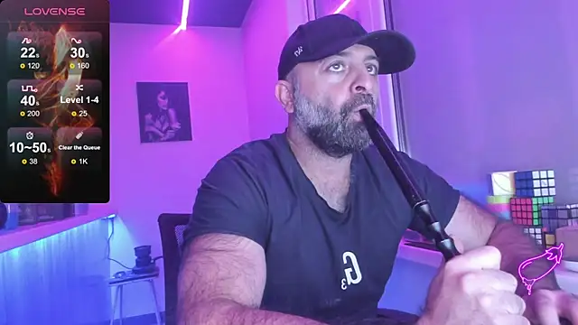 MAGABEAR077 online show from October 15, 2025, 8:42 pm