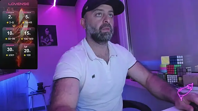 MAGABEAR077 online show from October 16, 2025, 8:43 pm