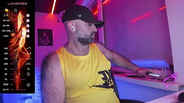 MAGABEAR077 online show from March 9, 2026, 11:31 pm