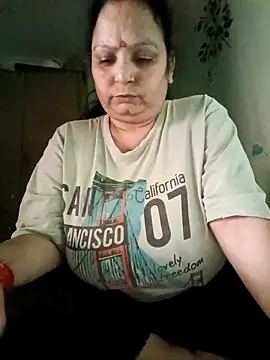 Kavya kapoor online show from November 12, 2025, 8:15 am