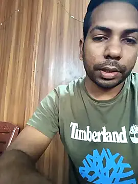 Snapshot of Shinehard10 chatting on November 12, 2025, 6:14 am Shinehard10 online show from November 12, 2025, 6:14 am