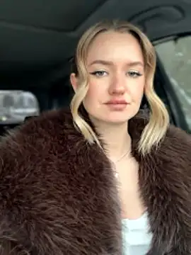 Devill Angel  online show from January 15, 2026, 10:09 am