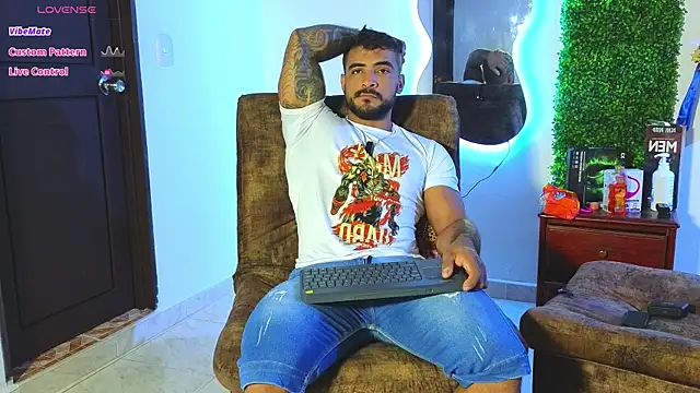 ERIC HARRISON online show from January 6, 2025, 1:09 am