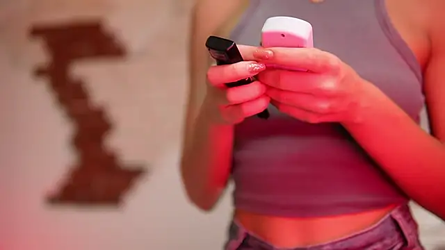 AngelinaCapri online show from September 28, 2025, 5:18 pm