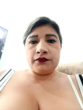 Snapshot of Hannahcandyy chatting on October 7, 2025, 2:47 pm Hannahcandyy online show from October 7, 2025, 2:47 pm