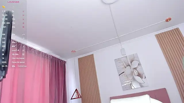 Kendall Bunnyy online show from February 9, 2025, 2:40 pm